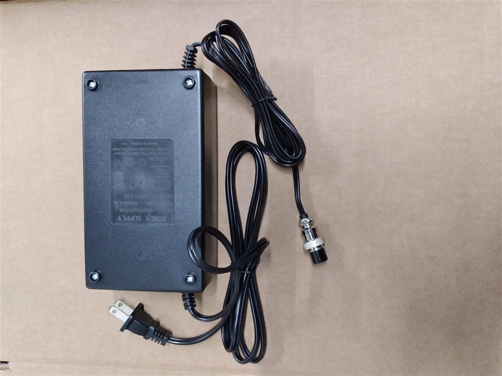 Daymak Battery & Motor Charger 60V 3.0A LAB 3-Prong Female