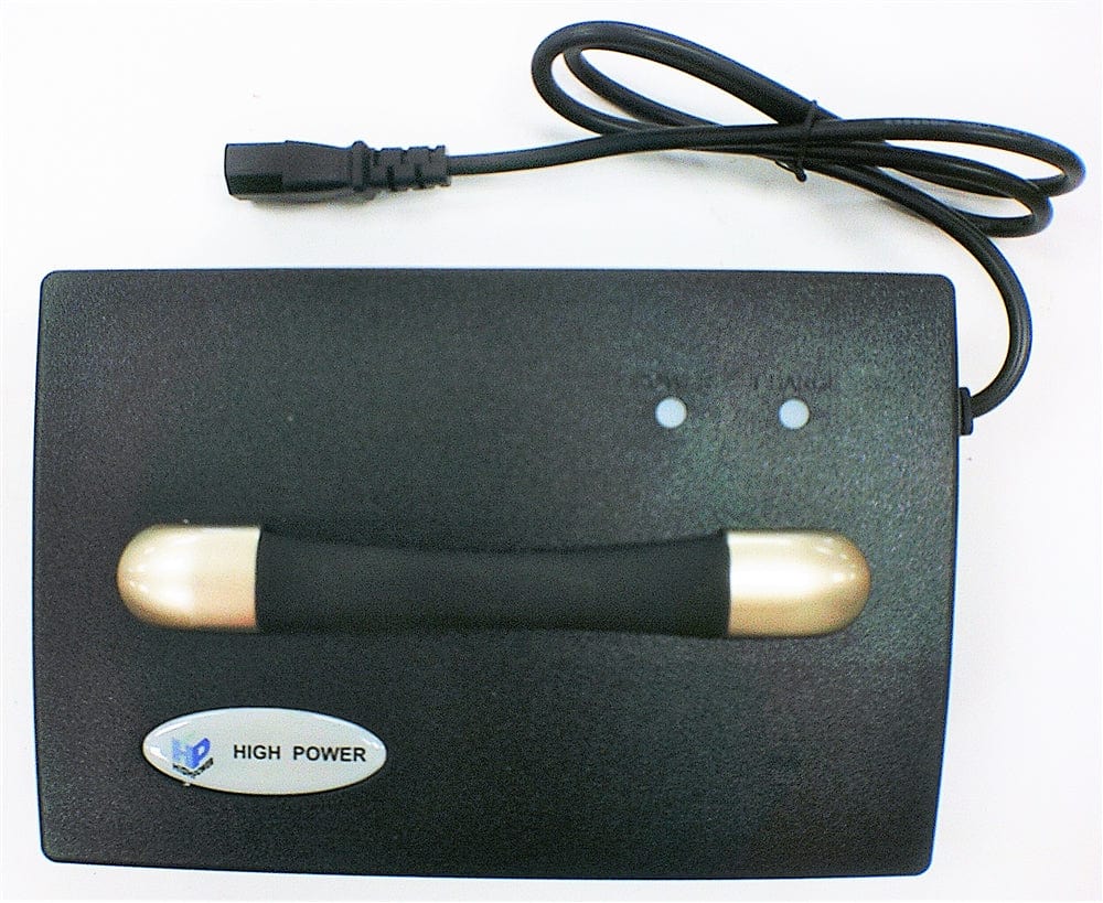 Daymak Battery & Motor Charger 72V-5Ah Lithium PC Plug