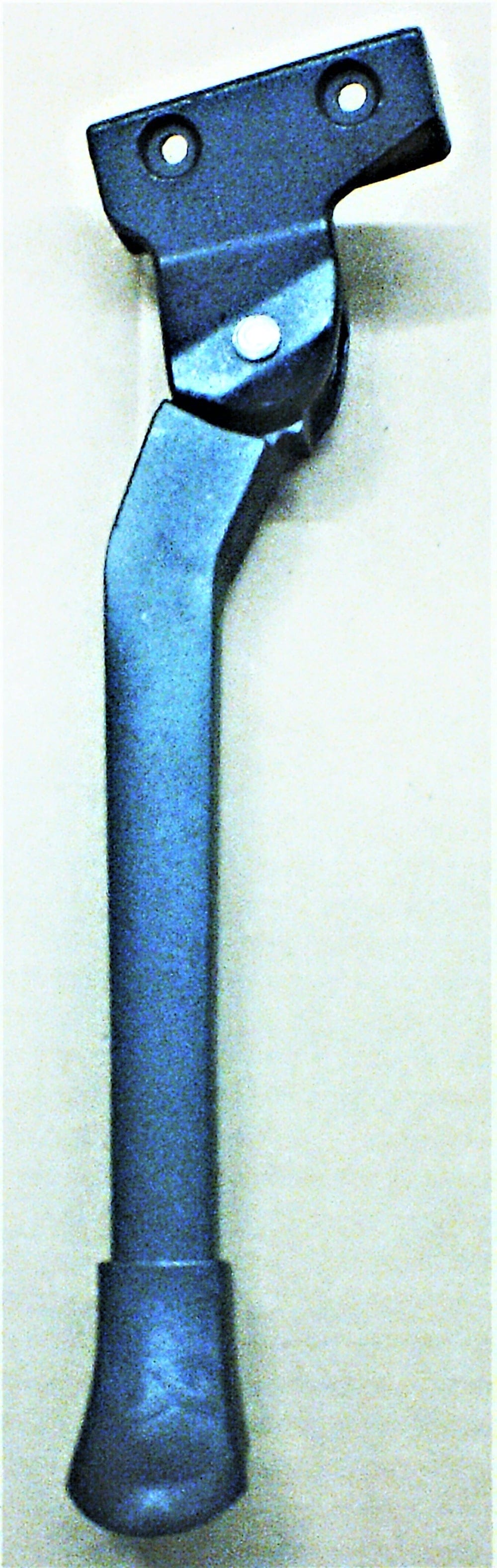 Daymak Kickstands Kickstand for Milan