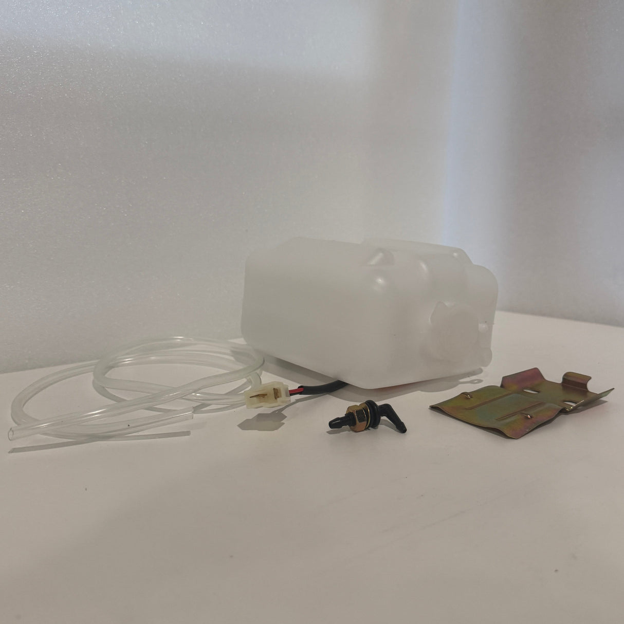 Eclipse EV Hardware Eclipse Explorer Windshield Washer Reservoir Eclipse Explorer Windshield Washer Reservoir