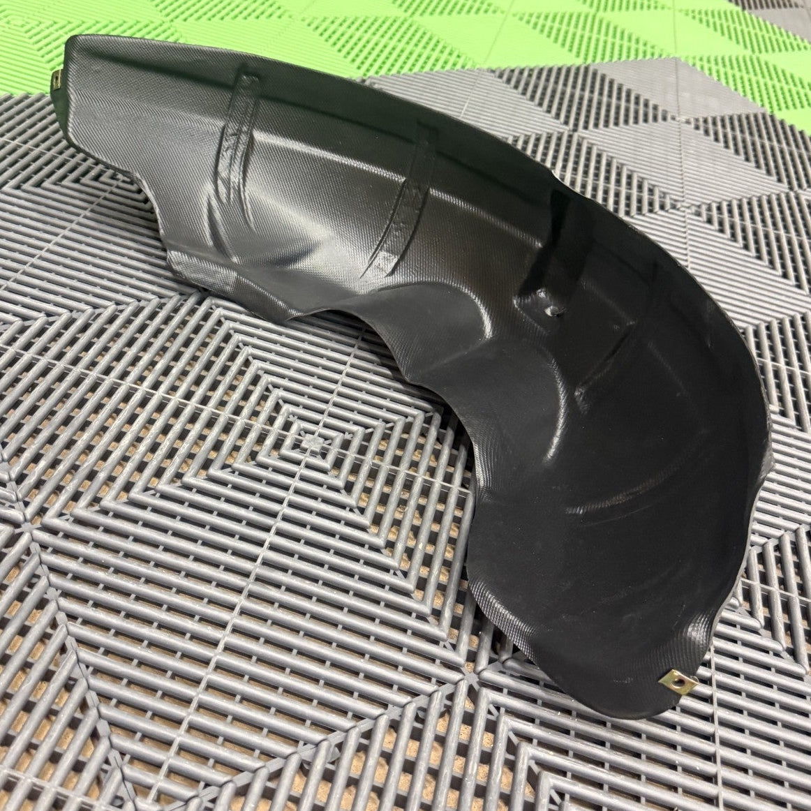 Eclipse Explorer Rear Inner Fender (Right)