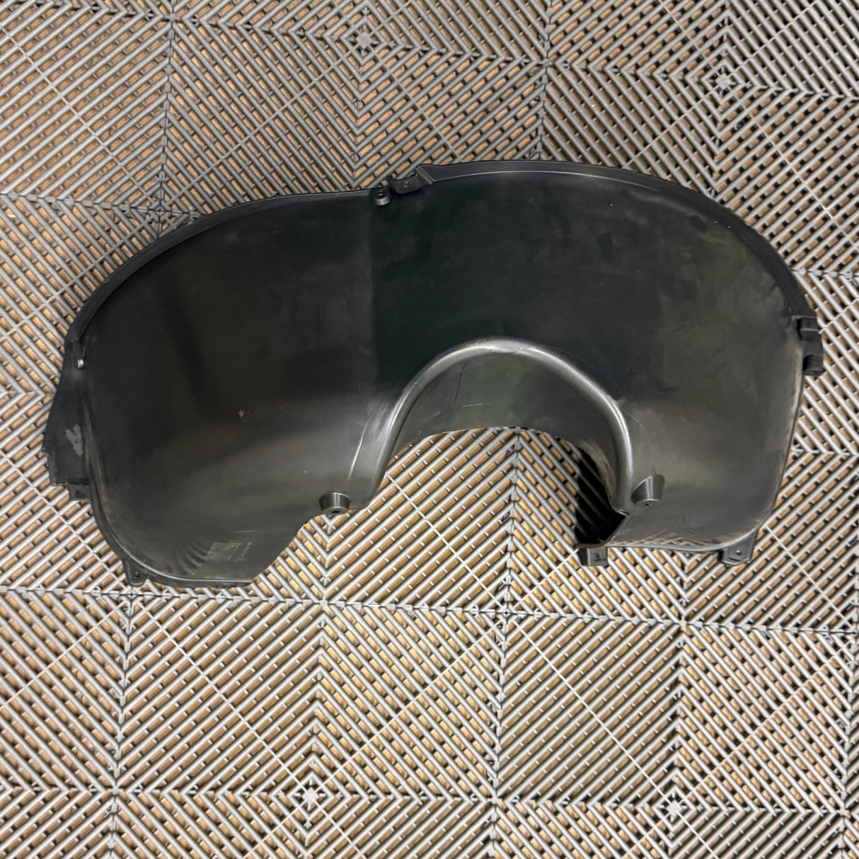 Eclipse Paradisio Front Wheel Fender (Right)