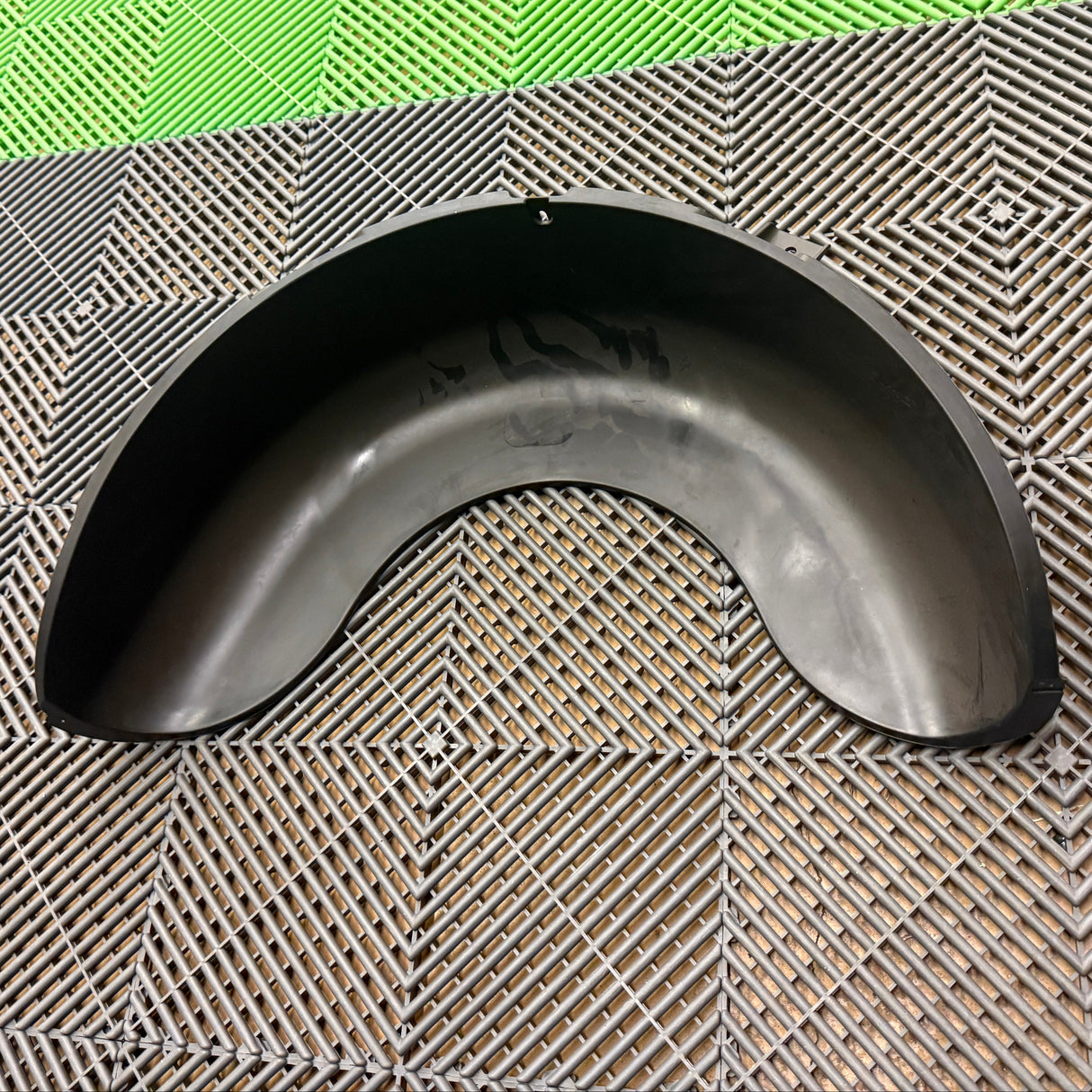 Eclipse Paradisio Rear Wheel Fender (Right)