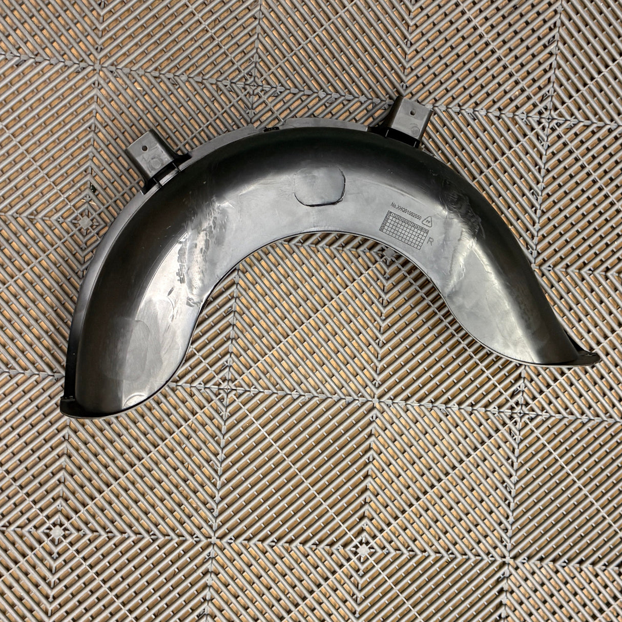 Eclipse Paradisio Rear Wheel Fender (Right)