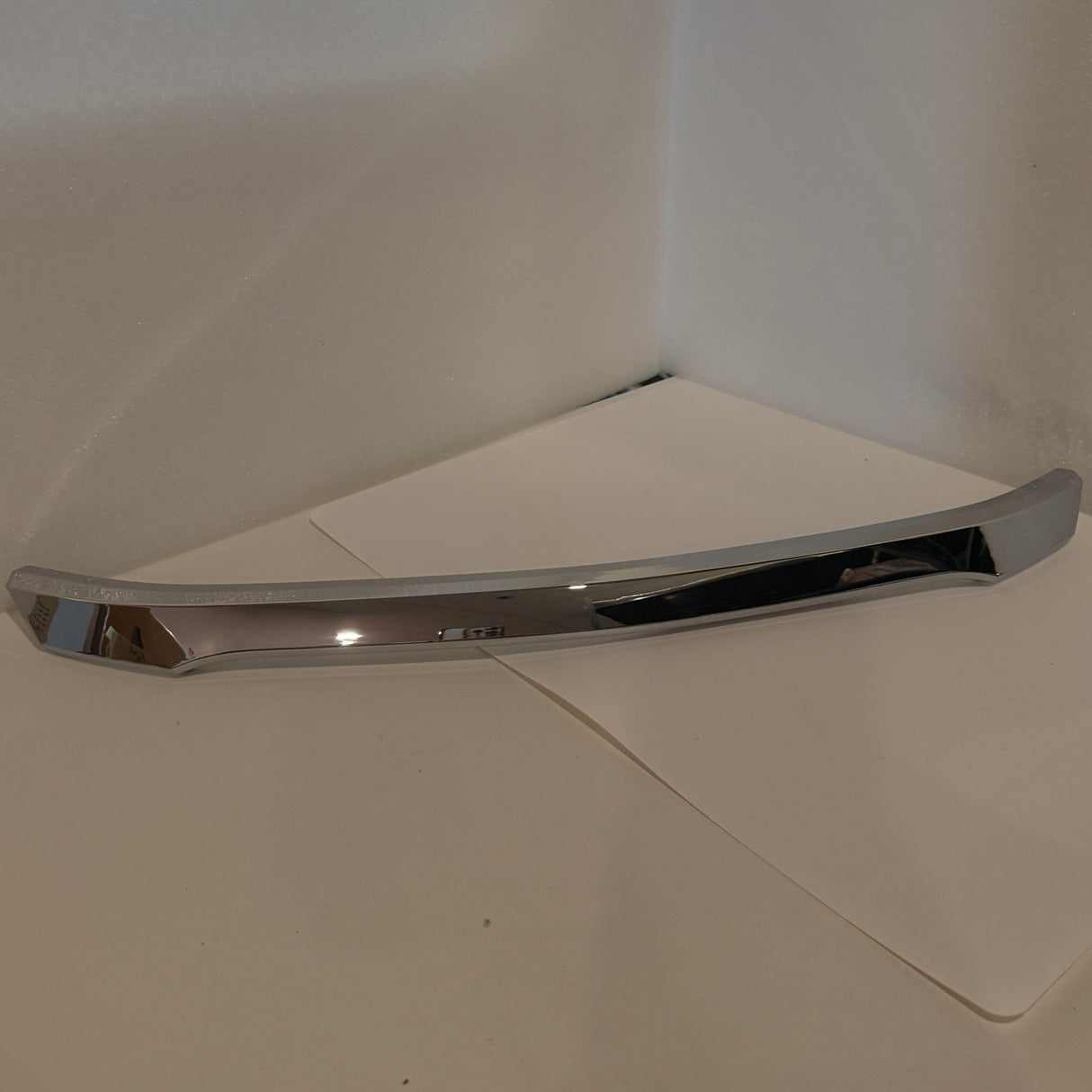 Eclipse EV Nova Lite Grille Upper Trim