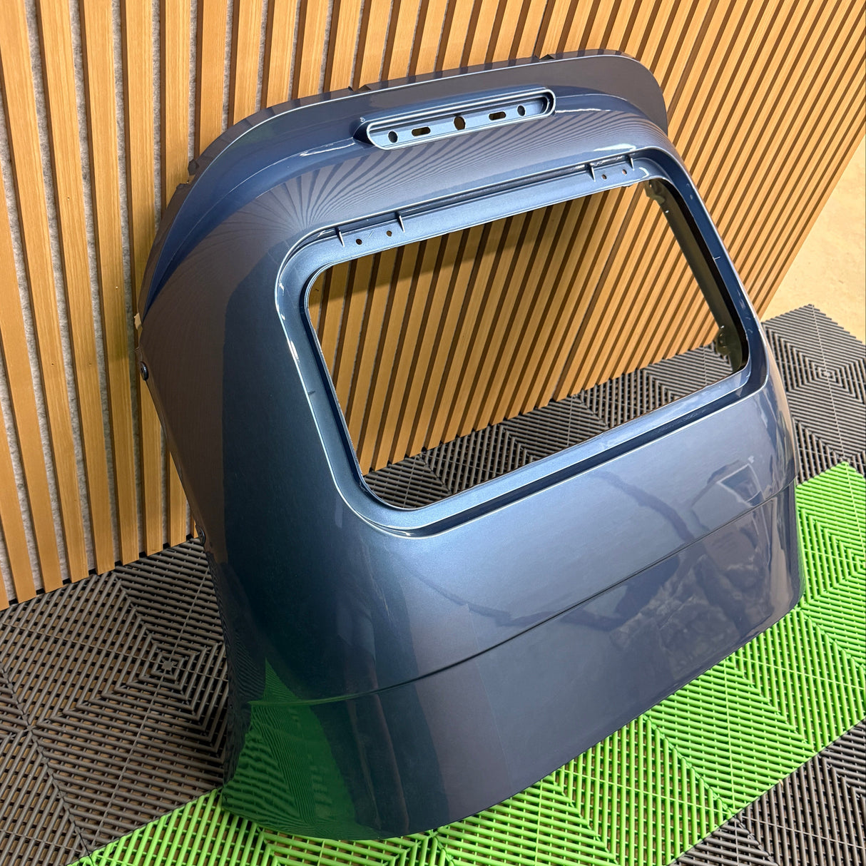 Eclipse Explorer Rear Window Panel