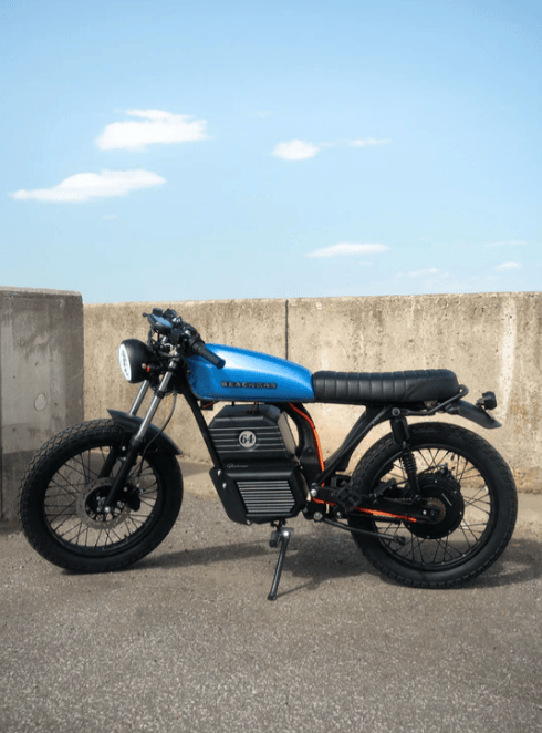 Beachman Exterior Bahama Blue Beachman '64 Tank Beachman '64 Tank