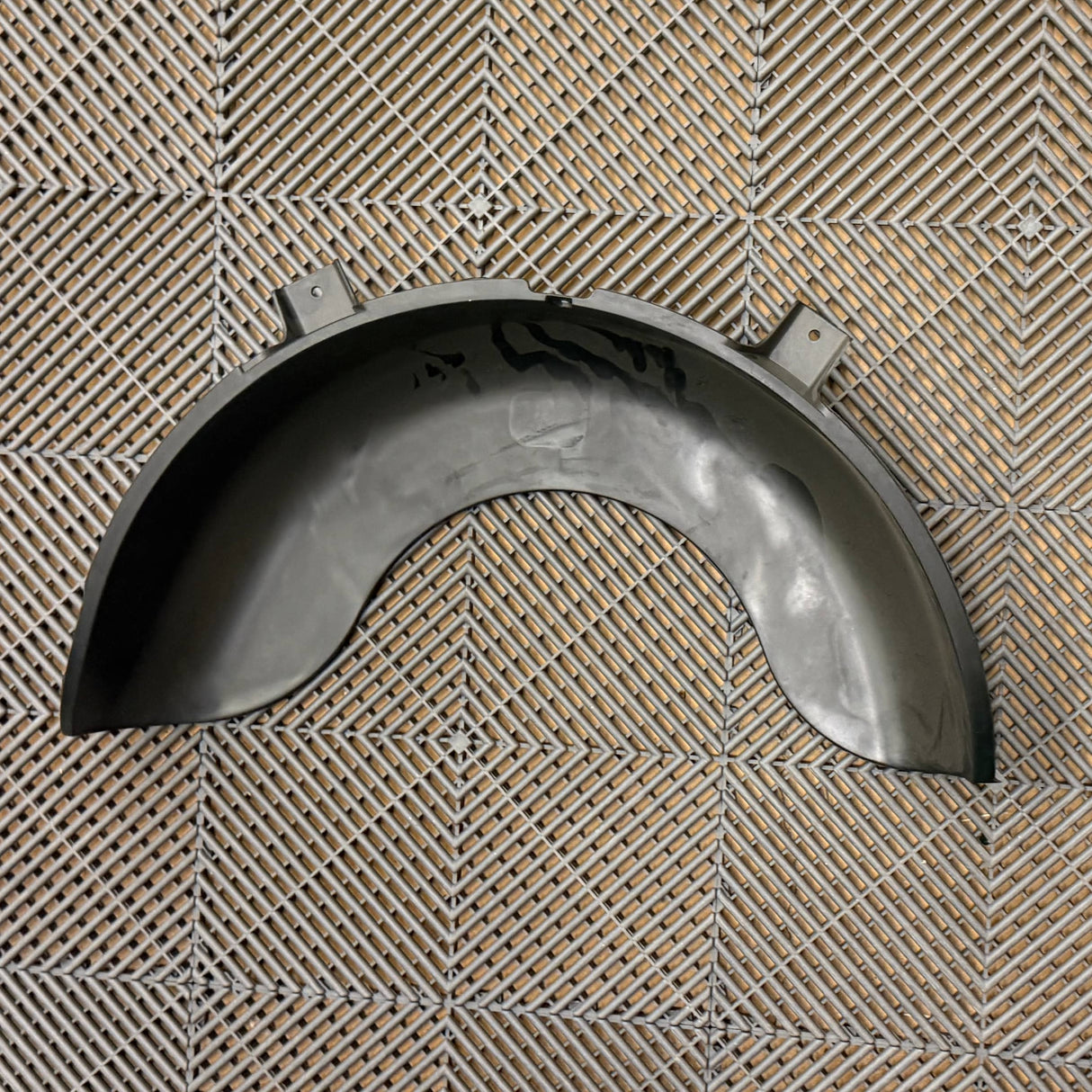 Eclipse EV Exterior Eclipse Paradisio Rear Wheel Fender (Right) Eclipse Paradisio Rear Wheel Fender (Right)