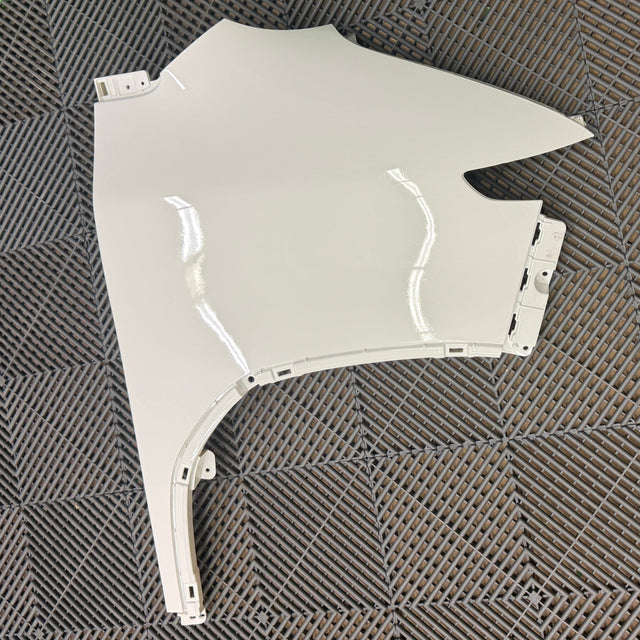 Eclipse EV Exterior Eclipse Super Nova White Front Fender (Right) Eclipse Super Nova White Front Fender (Right)
