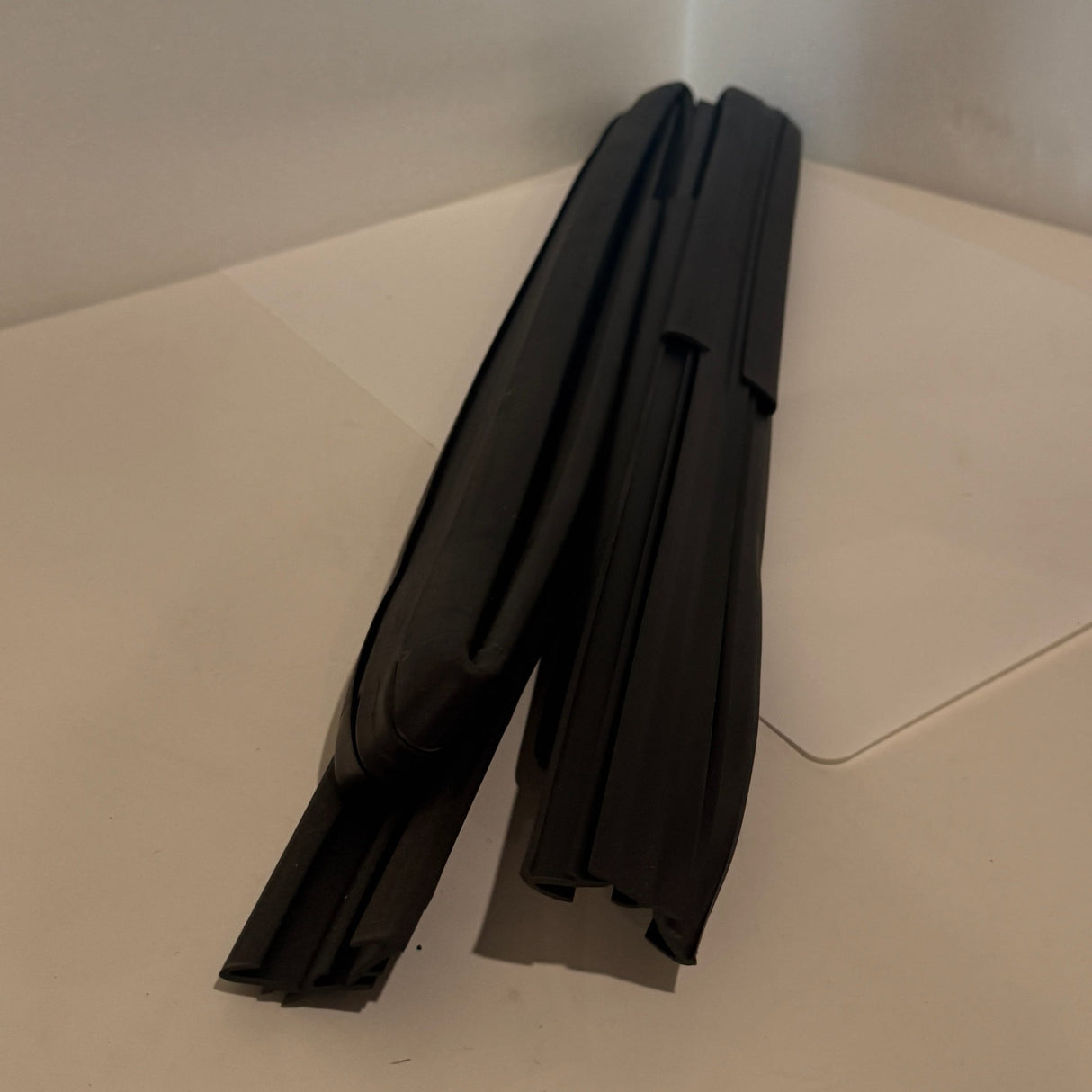 Eclipse EV Hardware Eclipse Explorer Cabin Window Guide Trough Seals (Set) Eclipse Explorer Cabin Window Guide Trough Seals (Set)
