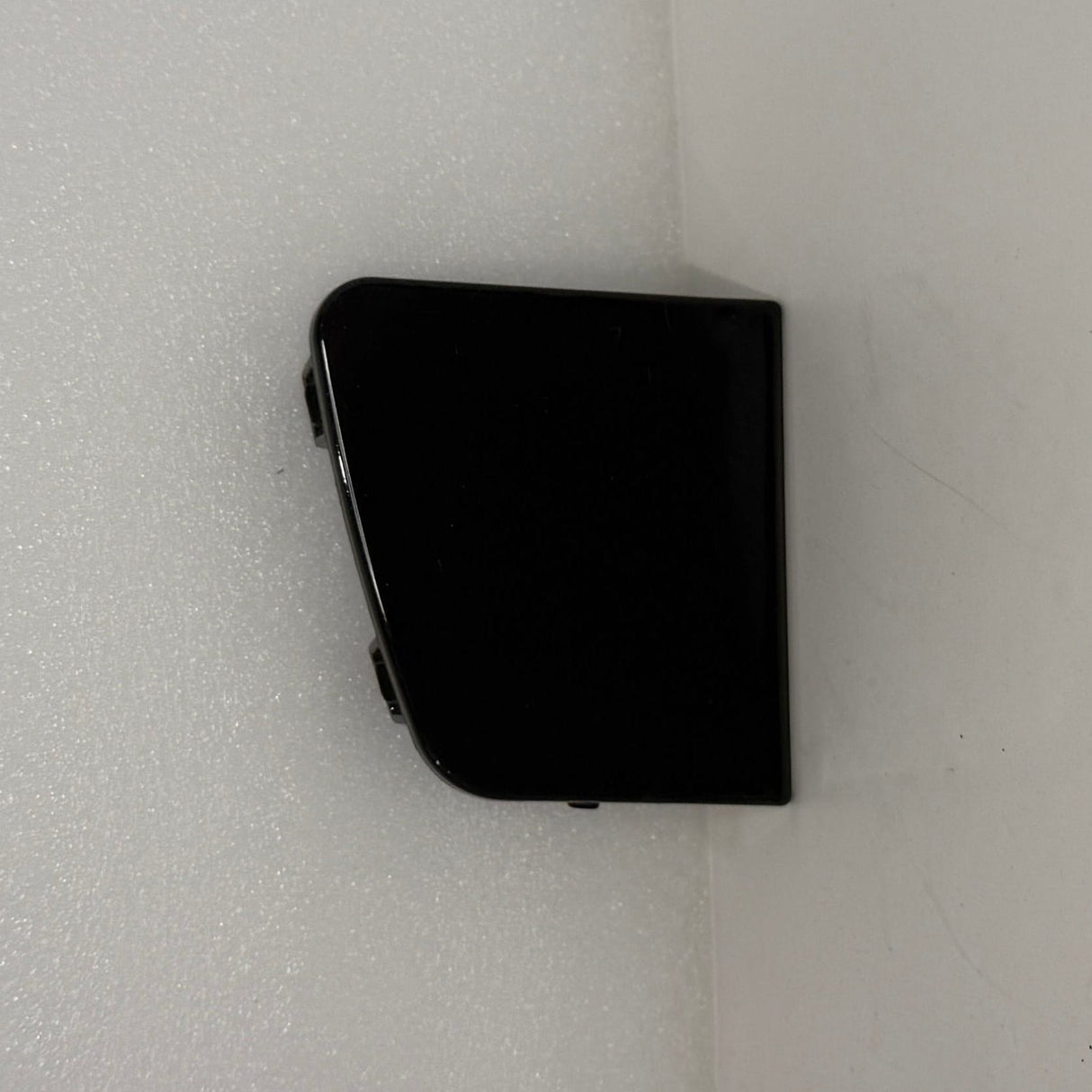 Eclipse EV Hardware Eclipse Explorer Exterior Door Hinge Cover (Left Side Lower) Eclipse Explorer Exterior Door Hinge Cover (Left Side Lower)